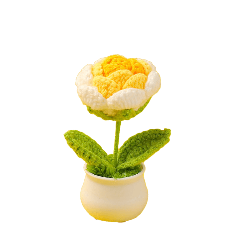 Rose miniature en pot de plastique au crochet